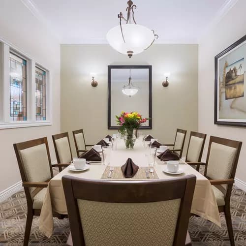 intimate private dining room at chartwell chatsworth retirement residence