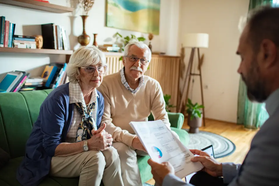 seniors-discussing-finances-with-planner