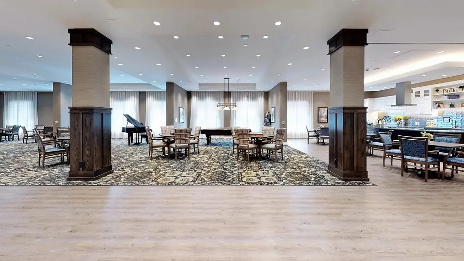 Dining room with table and chairs at Chartwell St. Thomas