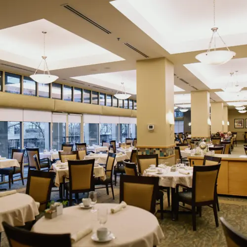 Dinning room with table and chairs at Chartwell Arbutus