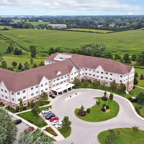 Drone view of exterior and surrounding area of Chartwell Strathroy