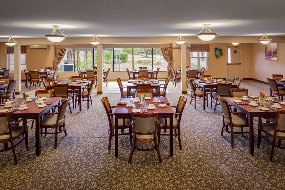 The dining room of Chartwell Westmount on William Retirement Residence
