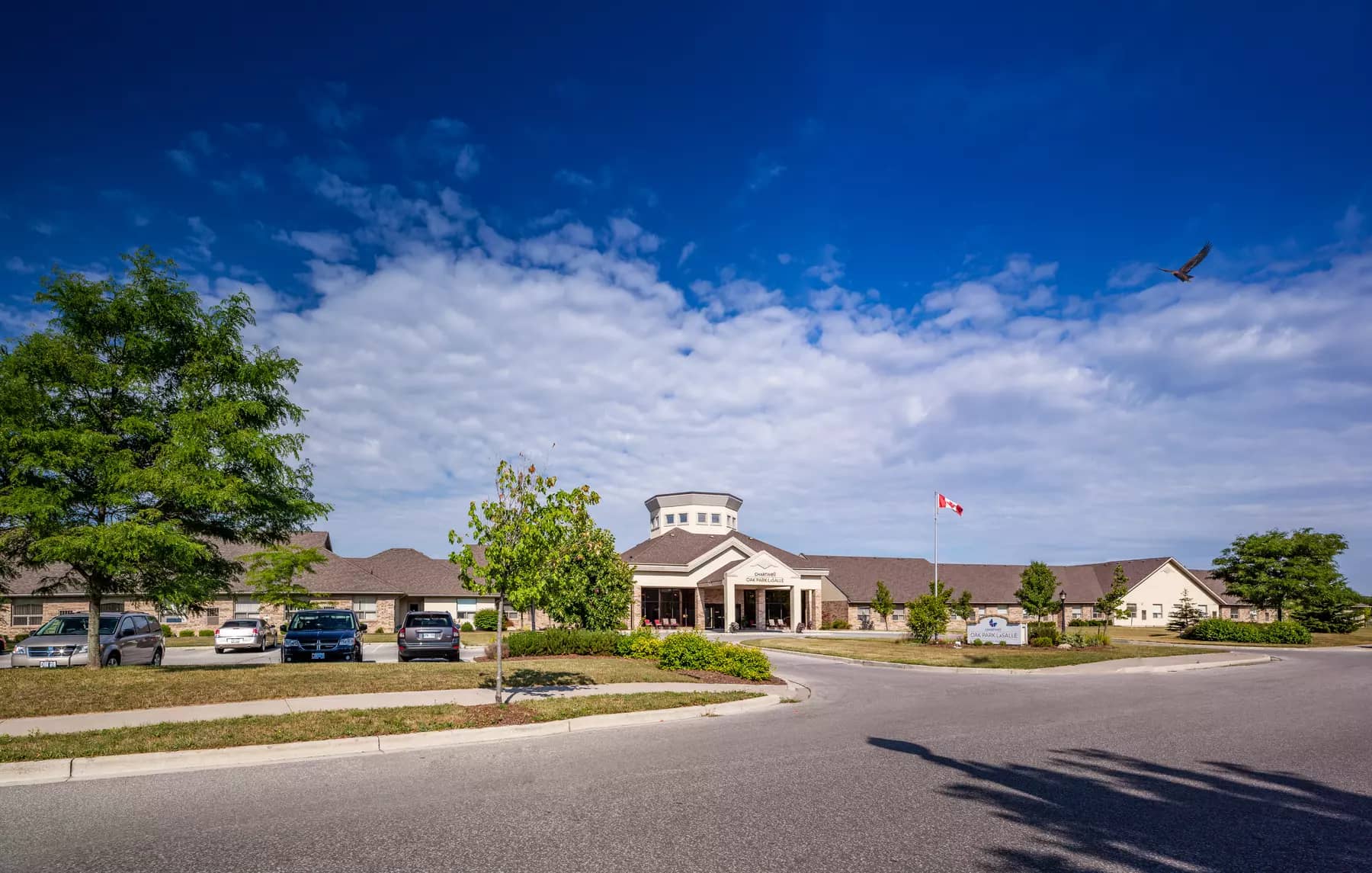 Exterior of Chartwell Oak Park Lasalle Retirement Residence