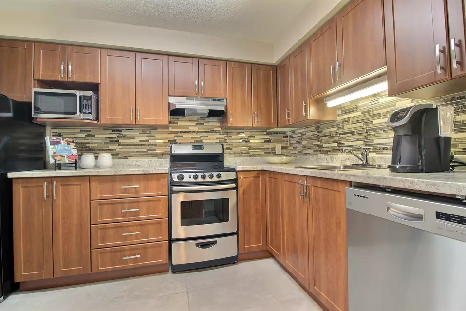 suites with full kitchens at chartwell new edinburgh square retirement residence
