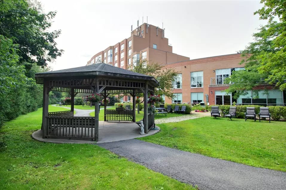 gazebo at chartwell stillwater creek retirement residence